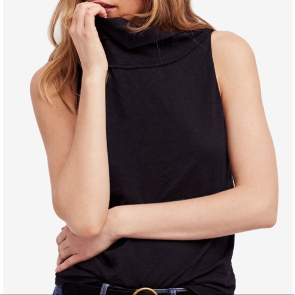 NEW FREE PEOPLE $38 Womens New 1154 Black Cowl Neck Sleeveless Top Medium